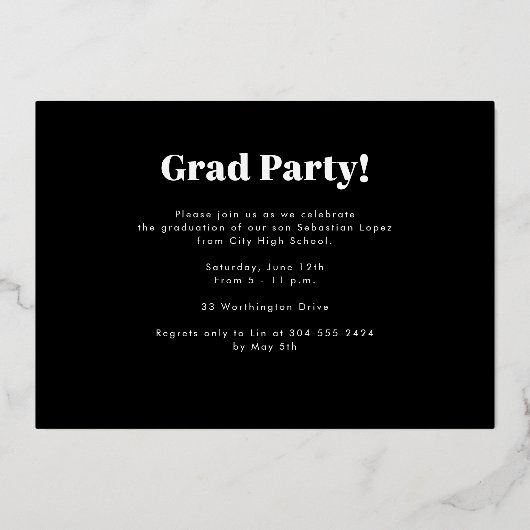 シンプル黒金ゴールド写真卒業パーティー 箔招待状 (裏面)