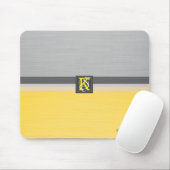シンプル2トーンイエローとグレーイニシャルモノグラム マウスパッド (マウス)