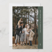 シンプル2枚のモダン写真の波状の縁の緑のクリスマス シーズンカード (正面)