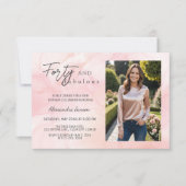 シンプル40歳と素晴らしいフォトバラ金ゴールド40歳の誕生日 招待状 (正面)