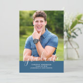 シンプル エレガント フォト 卒業証書 縦 | 青 招待状 (スタンド正面)