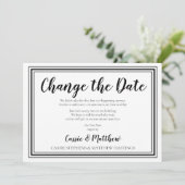 シンプル エレガント ブラック＆ホワイト ウェディング 変更日 招待状 (スタンド正面)