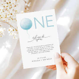 シンプル ソフト ブルー バルーン ボーイズ ファースト バースデー サンキューカード