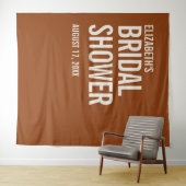 シンプル テラコッタ タイポグラフィー ブライダル シャワー タペストリー (インサイチュ(横))