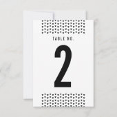 シンプル テーブル ナンバー モダン 三角形 パターン ブラック 招待状 (正面)