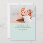 シンプル ブルー ミント ワイルドフラワーズ 誕生のお知らせ 招待状 (裏面)