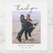 シンプルBudgetの結婚ミニマルなスクリプト写真 ワインラベル (シングルラベル)