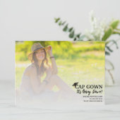 シンプルCap Gown It's Going Down Photo Announcement 招待状 (スタンド正面)