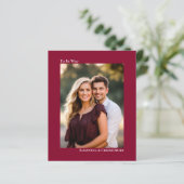 シンプルCranberry Red BUDGET結婚の写真招待状 (スタンド正面)