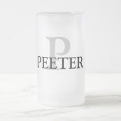 シンプルMONOGRAM GROOMSMENミニマルの名前を追加 フロストグラスビールジョッキ (中央)