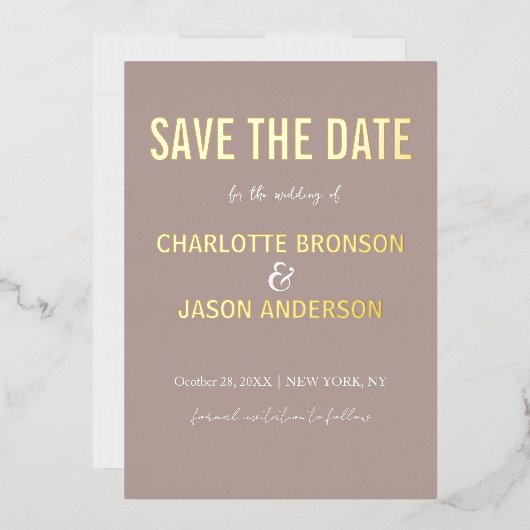 シンプルNeutralモダン Taupe日付金ゴールドの保存 箔招待状 (封筒)