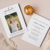 シンプルScript Black & White Photo Graduation Party 招待状