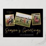 シンプルScript Season's Greetings 3 Photo Collage 箔シーズンカード<br><div class="desc">金ゴールドホイルシンプルス付きスクリプトシーズンの挨拶3 Photo Collage押されたスクリプトhappy holidays handレタリング。背景、ホイルおよびフォントの色は、写真の配色に簡単に一致するように完全にカスタマイズ可能である。このクリックデザインに対する編集ボタン。</div>