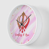 シーク・カンダ「Fearless & Free」 壁時計 (傾斜)