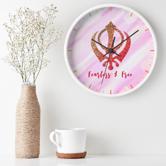 シーク・カンダ「Fearless & Free」 壁時計
