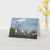 シーグルス付きニューヨークのスカイライン カード (黄色い花)