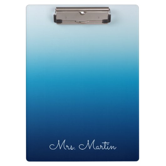 シーサイドスカイと海ブルーグラデーション先生 クリップボード (正面)