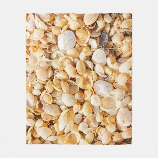 シーシェルテクスチャ夏のビーチ背景。 フリースブランケット (正面)
