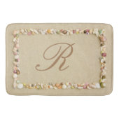 シーシェルフレームビーチ砂とモノグラム バスマット (正面)