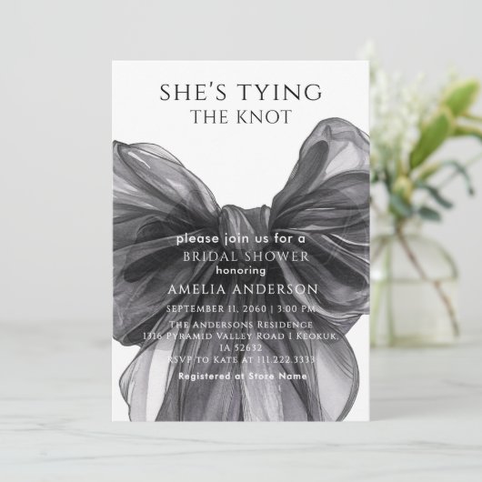 シーズタイイングザノットブラックボウブライダルシャワー 招待状 (スタンド正面)
