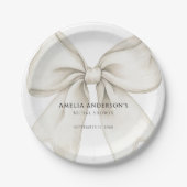 シーズタイイングザノットホワイトボウシンプルブライダルシャワー ペーパープレート (正面)