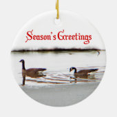 シーズンの挨拶 – ホーンカーズ – カナダゲーゼ セラミックオーナメント (裏面)