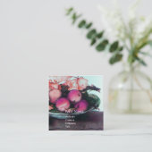 シーズンズフルーツピーチ、プルーン、葉グレーピンク スクエア名刺 (スタンド正面)