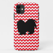 シーズー（犬）のTzuのシルエットが付いている普通消防車赤いシェブロン Case-Mate iPhoneケース (裏面)