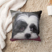 シーズー（犬）のTzu犬 クッション (ブランケット)