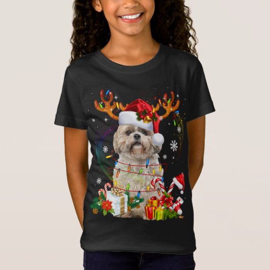 シーズー（犬）Tzuおもしろいクリスマスのトナカイのクリスマスライト Tシャツ (正面)