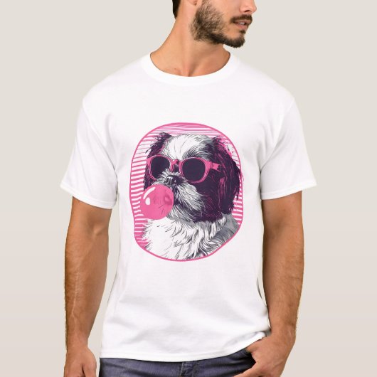 シーズー(犬)Tzu、サングラスとピンクバブルガム Tシャツ (正面)