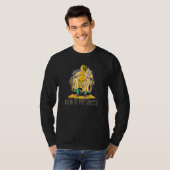 シーツの中でフリーク飲幽霊ハロウィーンミーム Tシャツ (正面フル)