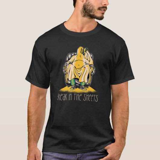 シーツの中でフリーク飲幽霊ハロウィーンミーム Tシャツ (正面)