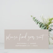 シートのTaupeスクリプトの結婚署名を見つける (スタンド正面)