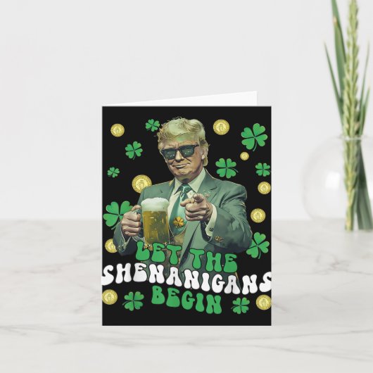 シーナニガンがトランプおもしろいSt patricksを始める カード (正面)