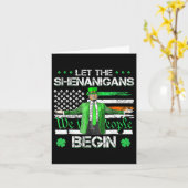 シーナニガンがトランプおもしろいSt patricksを始める カード (黄色い花)