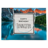 シーニックマウンテン&レイクフォト誕生日 ラージペーパーバッグ (正面)