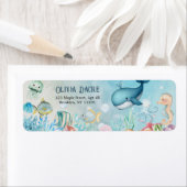 シーブルーの男の子の赤ちゃんのシャワーの下 ラベル (インサイチュ)