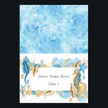 シーブルー金ゴールド結婚のテーブル番号 テーブルナンバー<br><div class="desc">シーブルー金ゴールドのテー結婚ブル座席表の下で海馬、ヒトデ、貝殻、サンゴ礁を特集。このデザインの高度なカスタマイズについてクリックは、上の「カスタマイズ」ボタンをクリックして下さい。一致する項目も利用可能である。注意:到着時に半分に折る必要がある。</div>