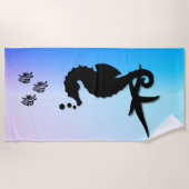 シーホースブルーラベンダー ビーチタオル (正面)