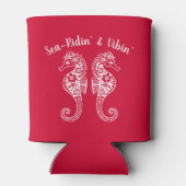 シーホース – フィッシャーマンコア – ハワイアン-さくらんぼ赤 缶クーラー (裏面)