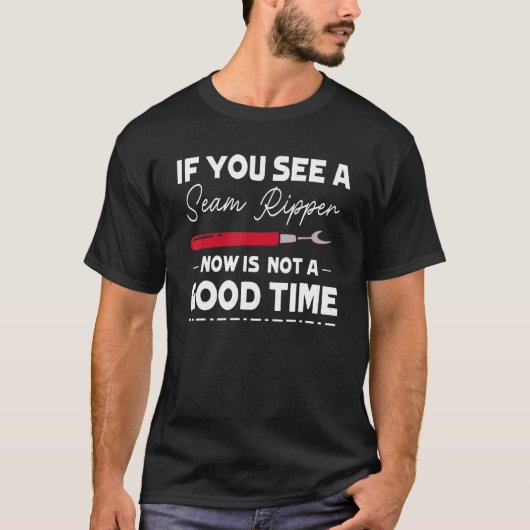 シームリッパーを見つけた 裁縫 キルティング Tシャツ (正面)