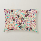 シームレスなドードルケーキの柄。手描きb アクセントクッション (裏面)