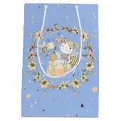 シームレスなパターンの蜂蜜の蜂、妖精、ベビーのミツバチ ミディアムペーパーバッグ (裏面)