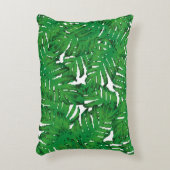 シームレスなパームモンステラホワイトグリーントロピック アクセントクッション (正面(垂直))