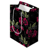 シームレスなフローラピンク葉の花水色部分 ミディアムペーパーバッグ (正面アングル)