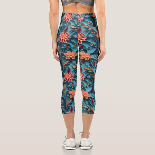 シームレスなフローラ紙パターン高ウェイストキャプリス カプリレギンス (裏面)