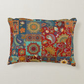 シームレスなヴィンテージパッチワークタイルとペイズリーとm アクセントクッション (裏面)