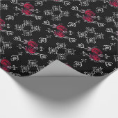 シームレスな水色の赤いバラの花の白い名前 ラッピングペーパー (角)