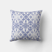 シームレスな青いバロックダマスクパターン クッション (裏面)